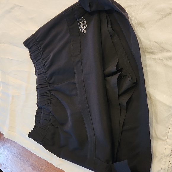 The North Face Never Stop Althletic Skort / Skirt, Small - Picture 5 of 13
